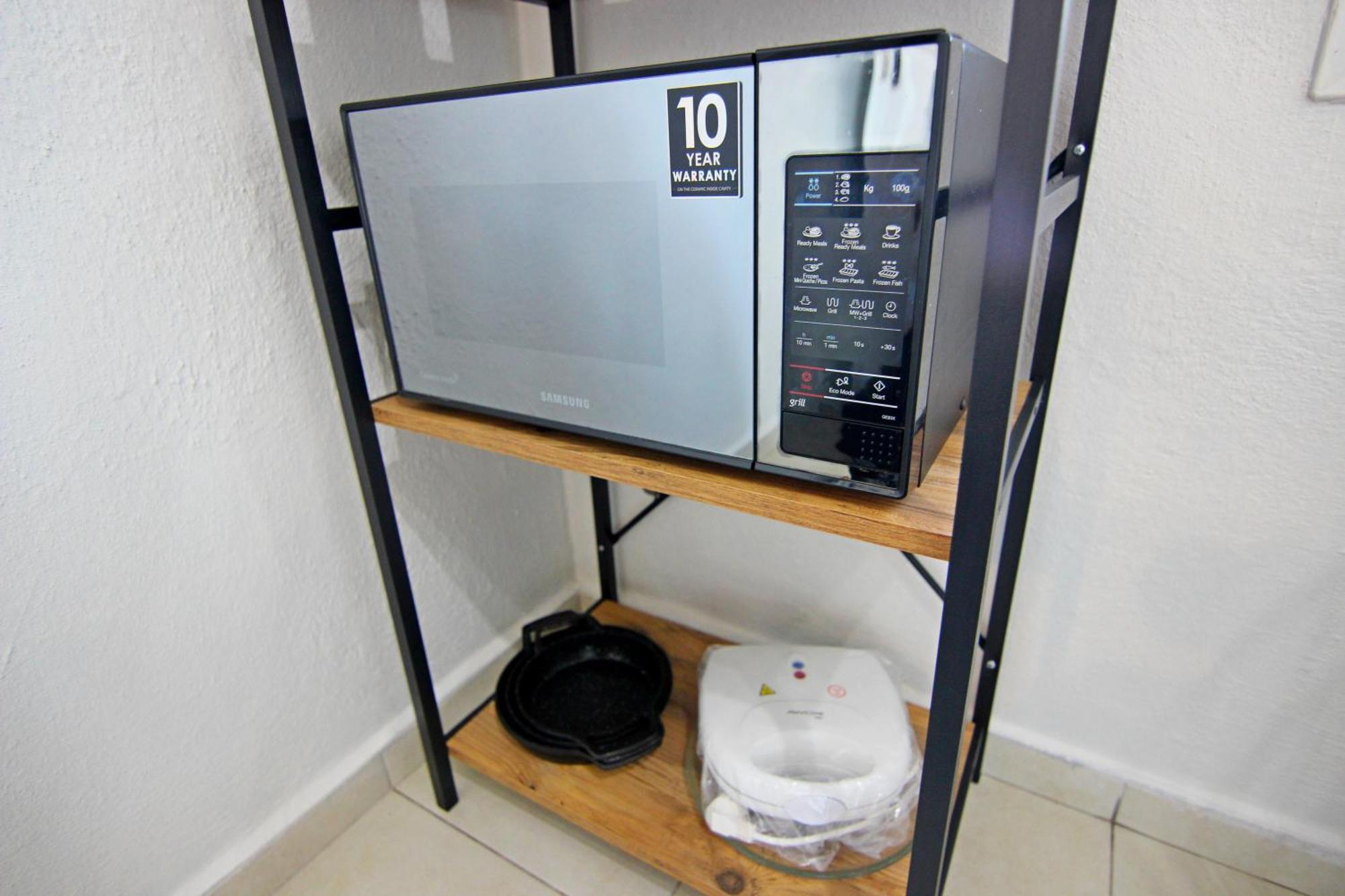 Ozkan Apartment - Fethiye Center Fully Furnished 50Mbps Wifi Netflix 외부 사진