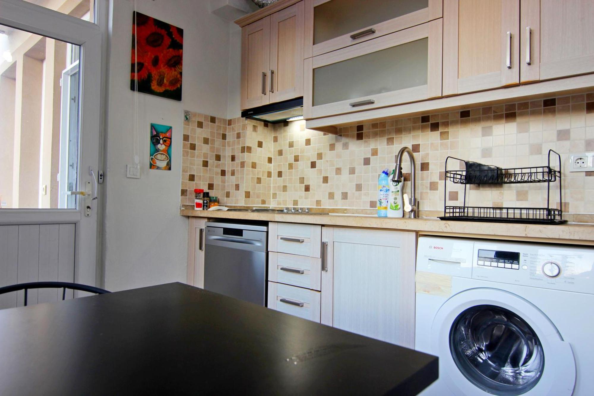 Ozkan Apartment - Fethiye Center Fully Furnished 50Mbps Wifi Netflix 외부 사진